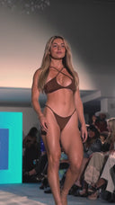 Capri Top Cocoa - 3-Way Sporty Bikini Top product video